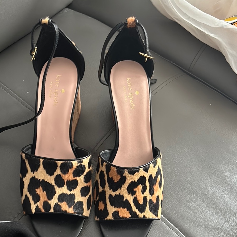 Kate Spade Black and Tan Leopard Heels